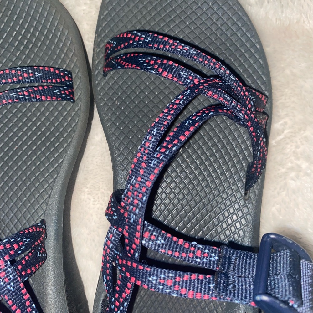 Women’s size 8 Chacos